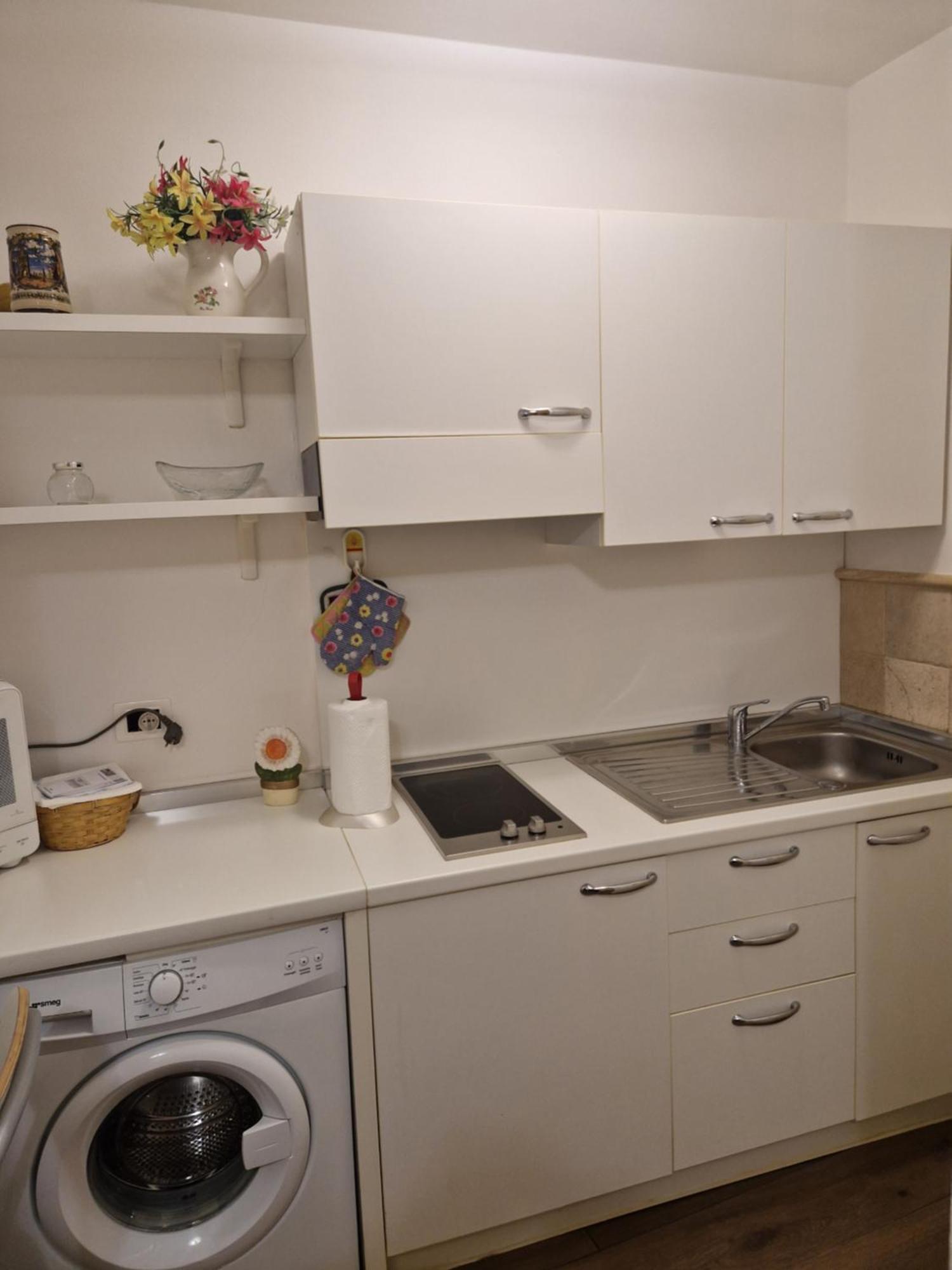La Dei Conti, Piccolo E Confortevole Loft Appartement *